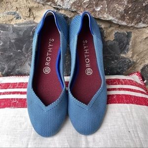 RARE! Rothy's Indigo Mini Stripe size 8.5